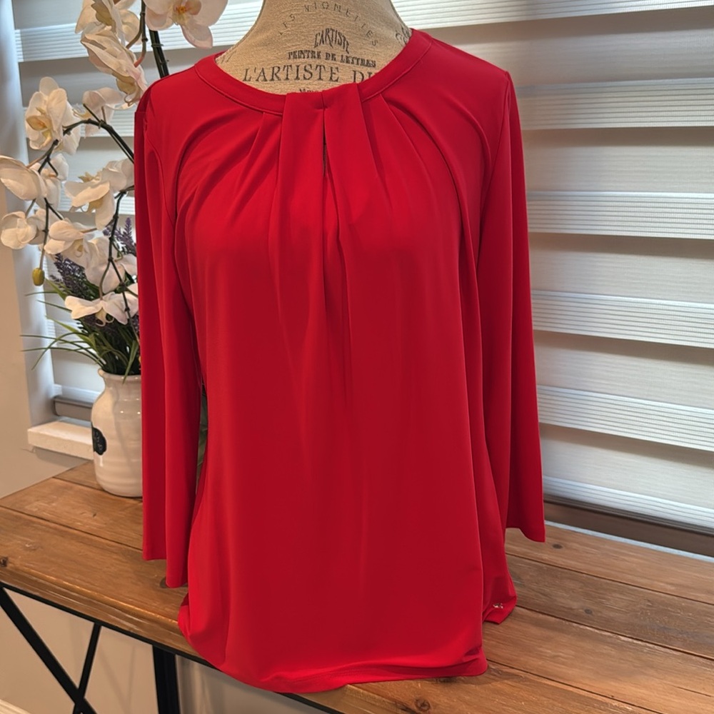 Tommy Hilfiger Red Pleated 3/4 Sleeve Blouse size large NWT